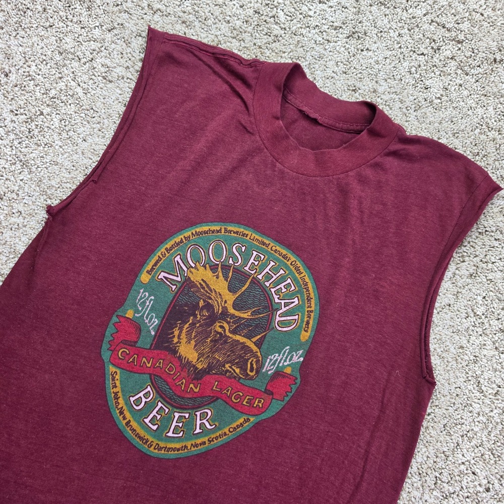 VINTAGE Moosehead Beer Tank Top Mens S Burgundy Cotton Blend Distressed Brewery